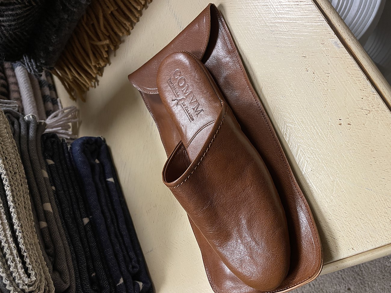 Brown leather slipper, unlined